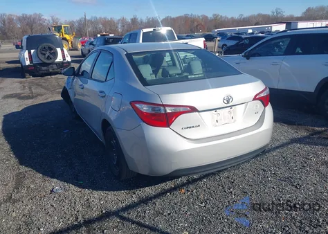 2015 Toyota Corolla Le z USA, uszkodzony, nr VIN 2T1BURHE4FC317473